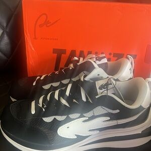 F.N. JACK SHOES SIZE 9.5